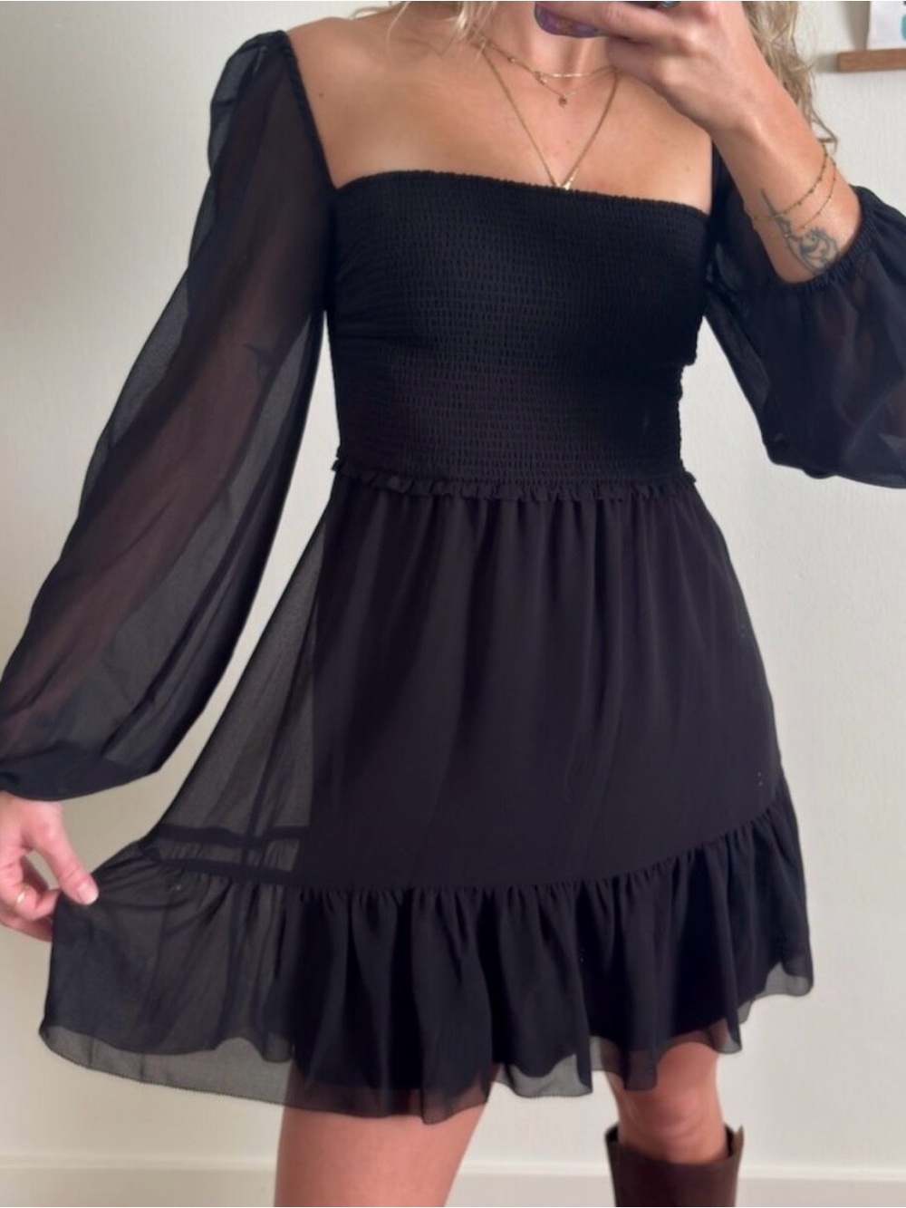 Aritzia Wilfred Tempest Smocked Chiffon Mini Dress Black Sz Small